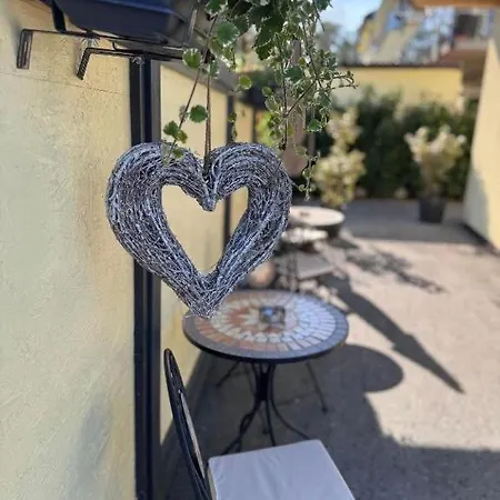 Sorinas Home - Comfortable Apartment Near Graz - Free Parking Lägenhet