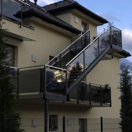 Sorinas Home - Comfortable Apartment Near Graz - Free Parking *