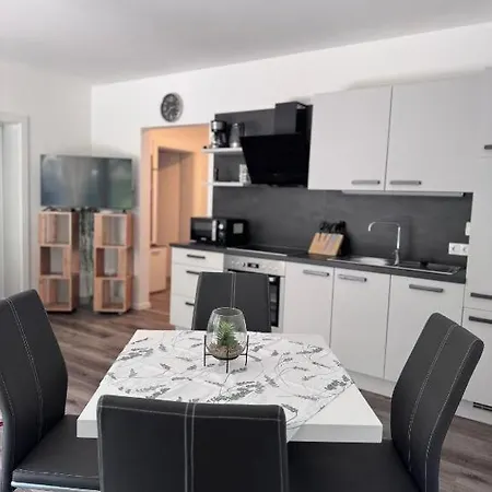 Sorinas Home - Comfortable Apartment Near Graz - Free Parking Wagersbach